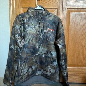 Sitka gradient hoody